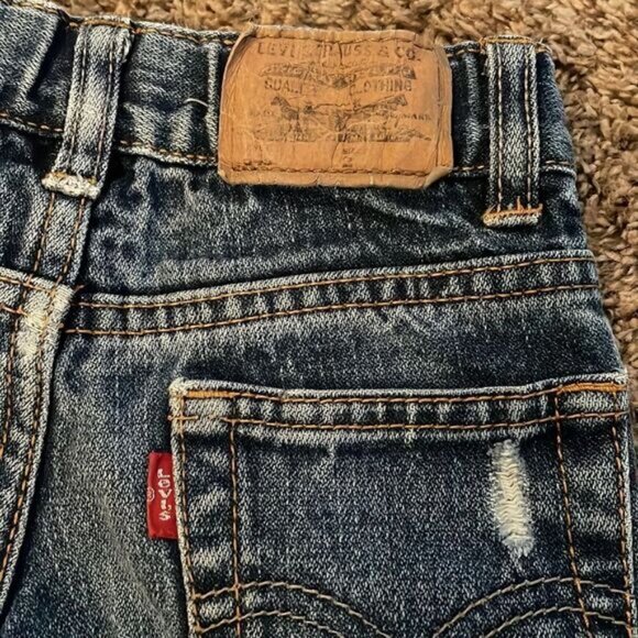 Levis’s 549 Relaxed Fit Boys Denim Jeans Distressed Size 2 - Picture 12 of 12